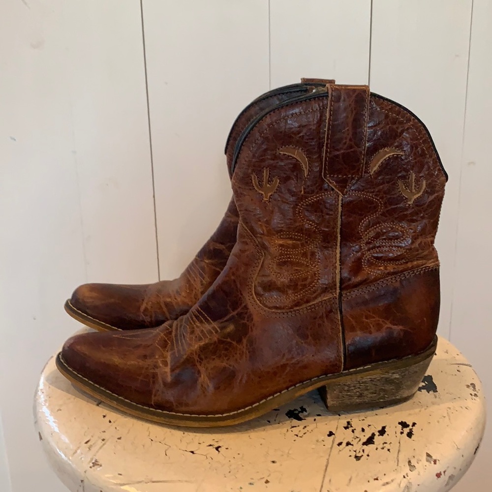 Cowboy ankle boots- leather